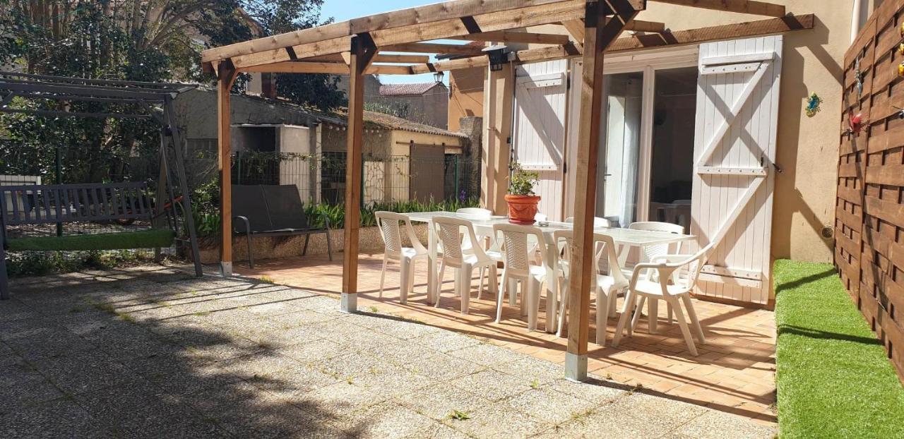 Location Saisonniere Apartment Coursan Exterior photo
